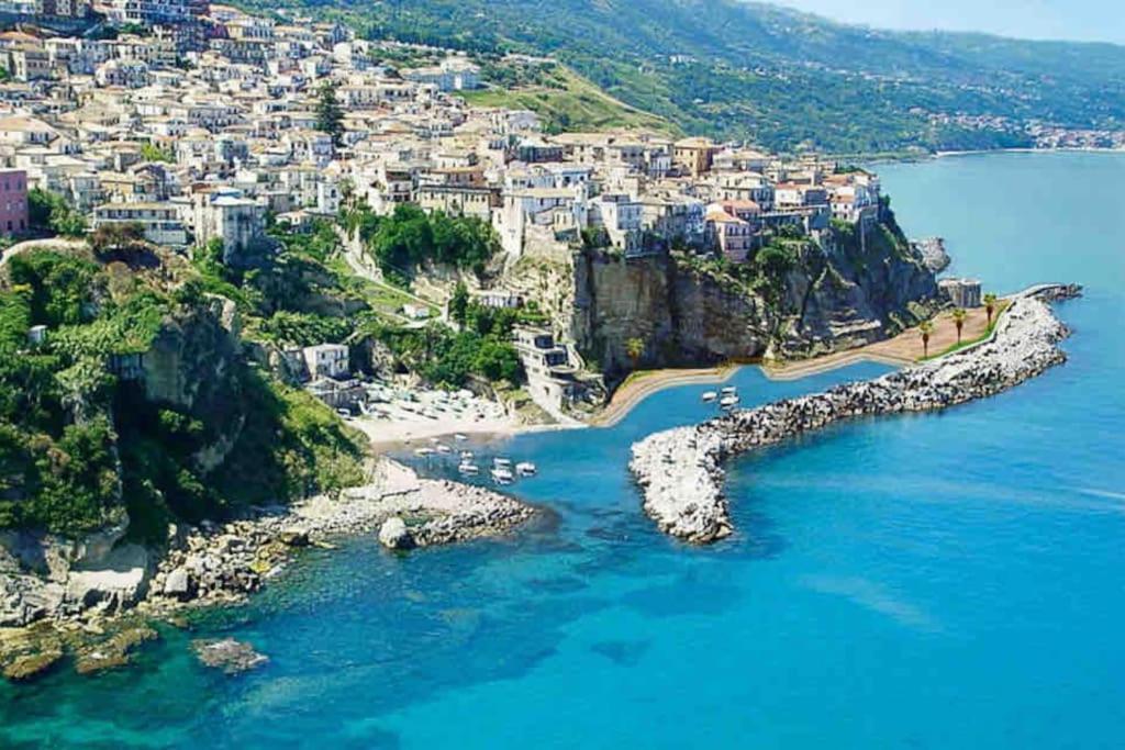 La Scaletta Sul Mare Di Pizzo Wifi E Disney+ Екстер'єр фото